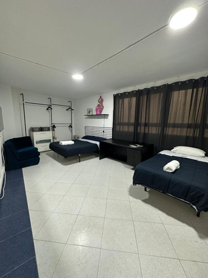 Apartamentos Mediavilla 马德里 外观 照片